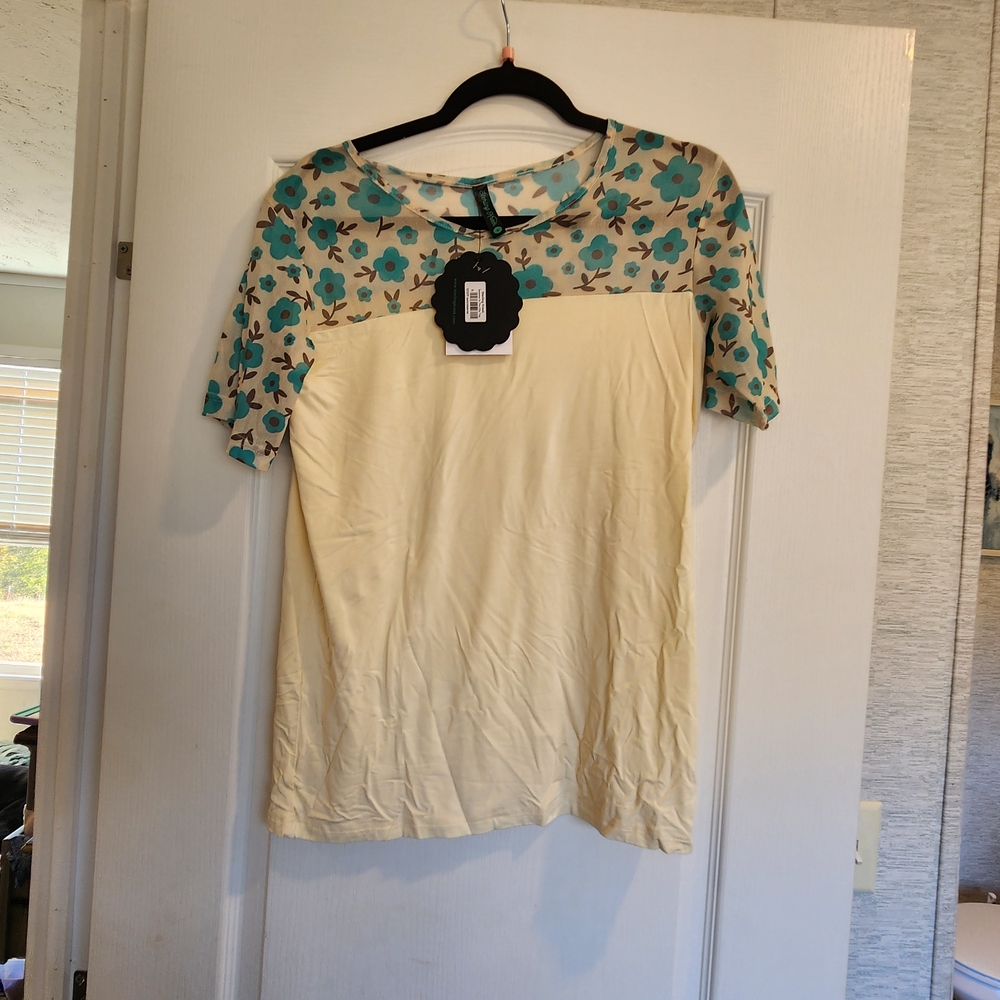 Sterling Kreel Floral Print Women's Top Size S BNWT